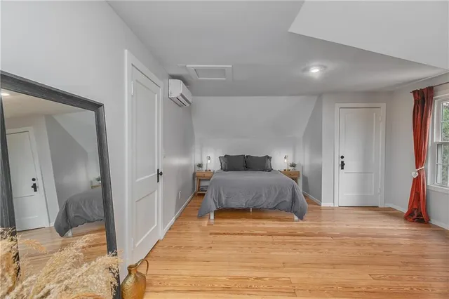 $630,000 | 5707 The Paseo, Kansas City, MO 64110