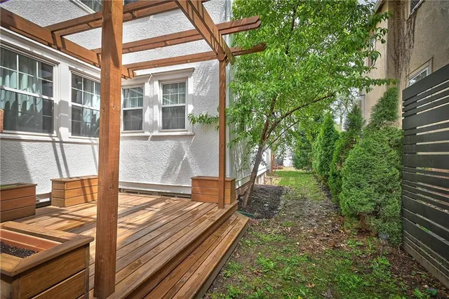 $630,000 | 5707 The Paseo, Kansas City, MO 64110