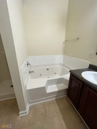 $2,175 | 166 Seabreeze Court, Newnan, GA 30265