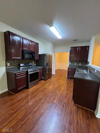 $2,175 | 166 Seabreeze Court, Newnan, GA 30265