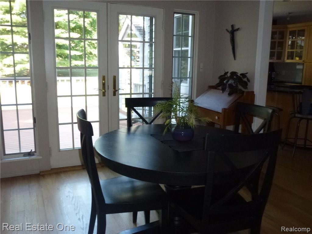422 John R Road Rochester Hills, MI 48307 - Photo 28 of 47