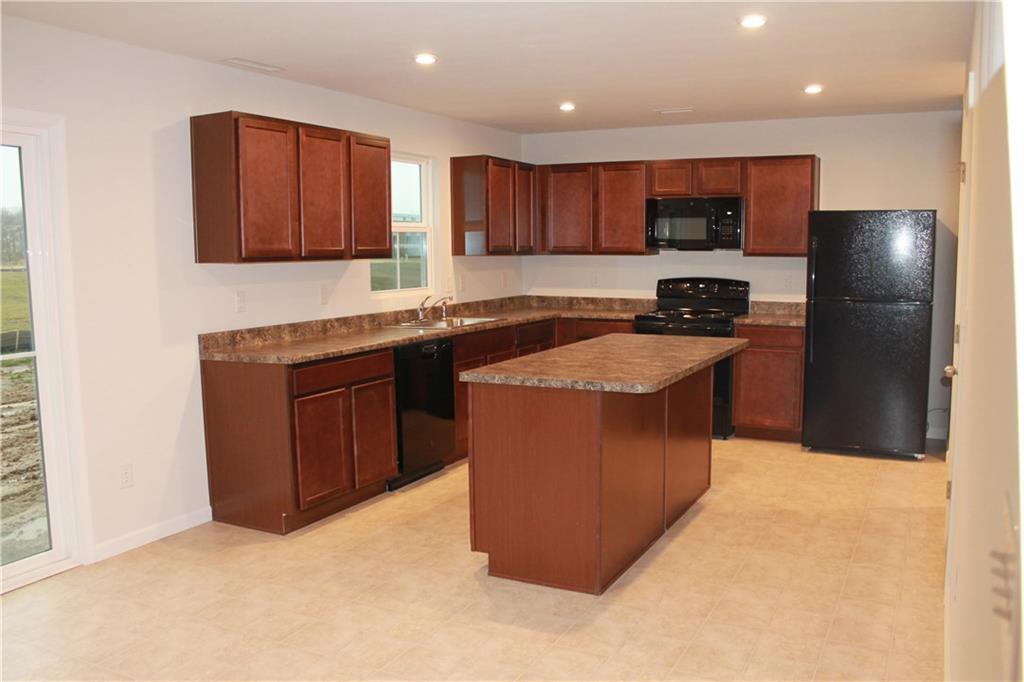 2805 Pointe Club Road Indianapolis, IN 46229 - Photo 2 of 15