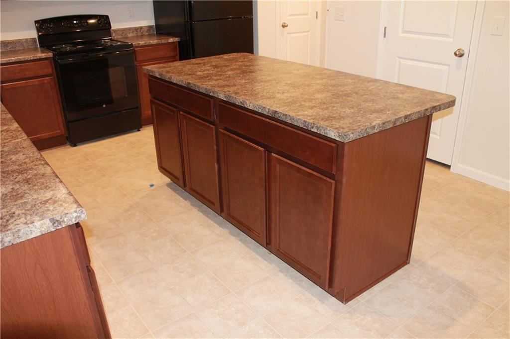 2805 Pointe Club Road Indianapolis, IN 46229 - Photo 3 of 15