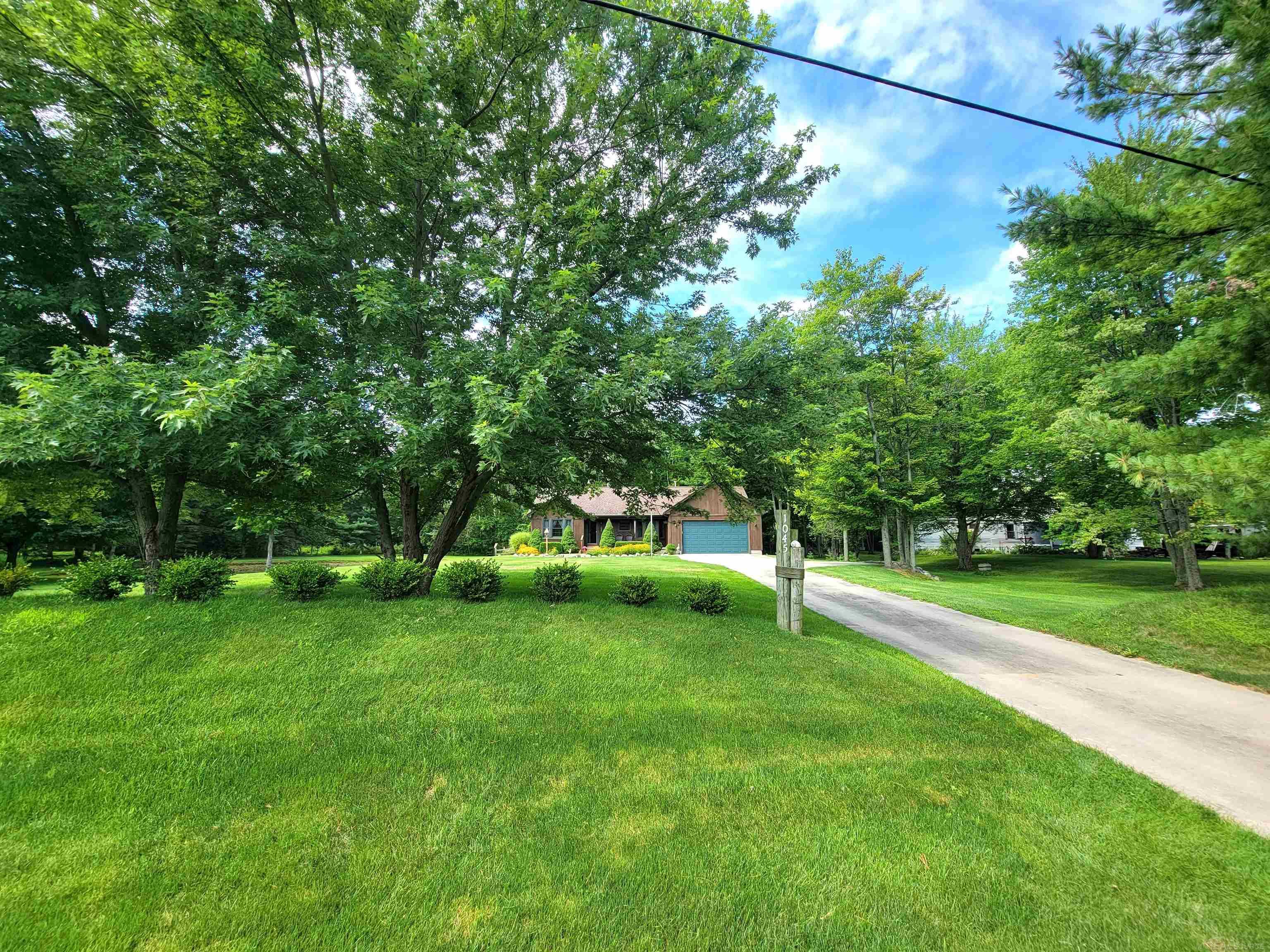 1045 North Lakeshore Road Port Sanilac, MI 48469 - Photo 33 of 33 50086909-32.JPG