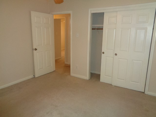 20107 Beechview Lane Katy, TX 77449 - Photo 9 of 21 9206 Mahoning Drive - photos prior to tenant occupancy