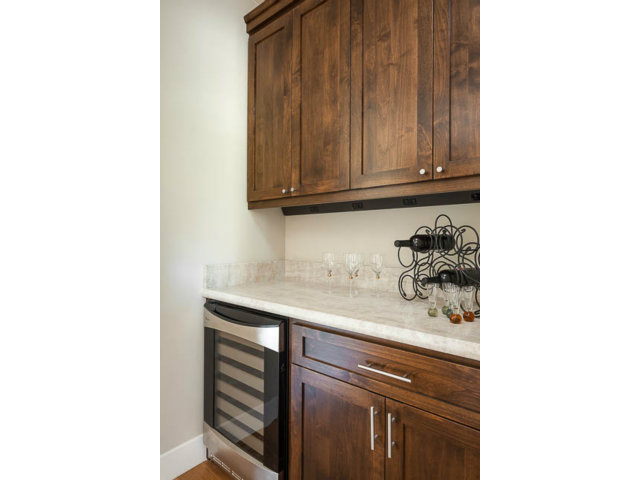 904 Riverside Drive Los Altos, CA 94024 - Photo 16 of 23 Gallery Image 16