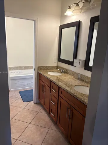 $1,600 | 244 Caribe Court, Greenacres, FL 33413