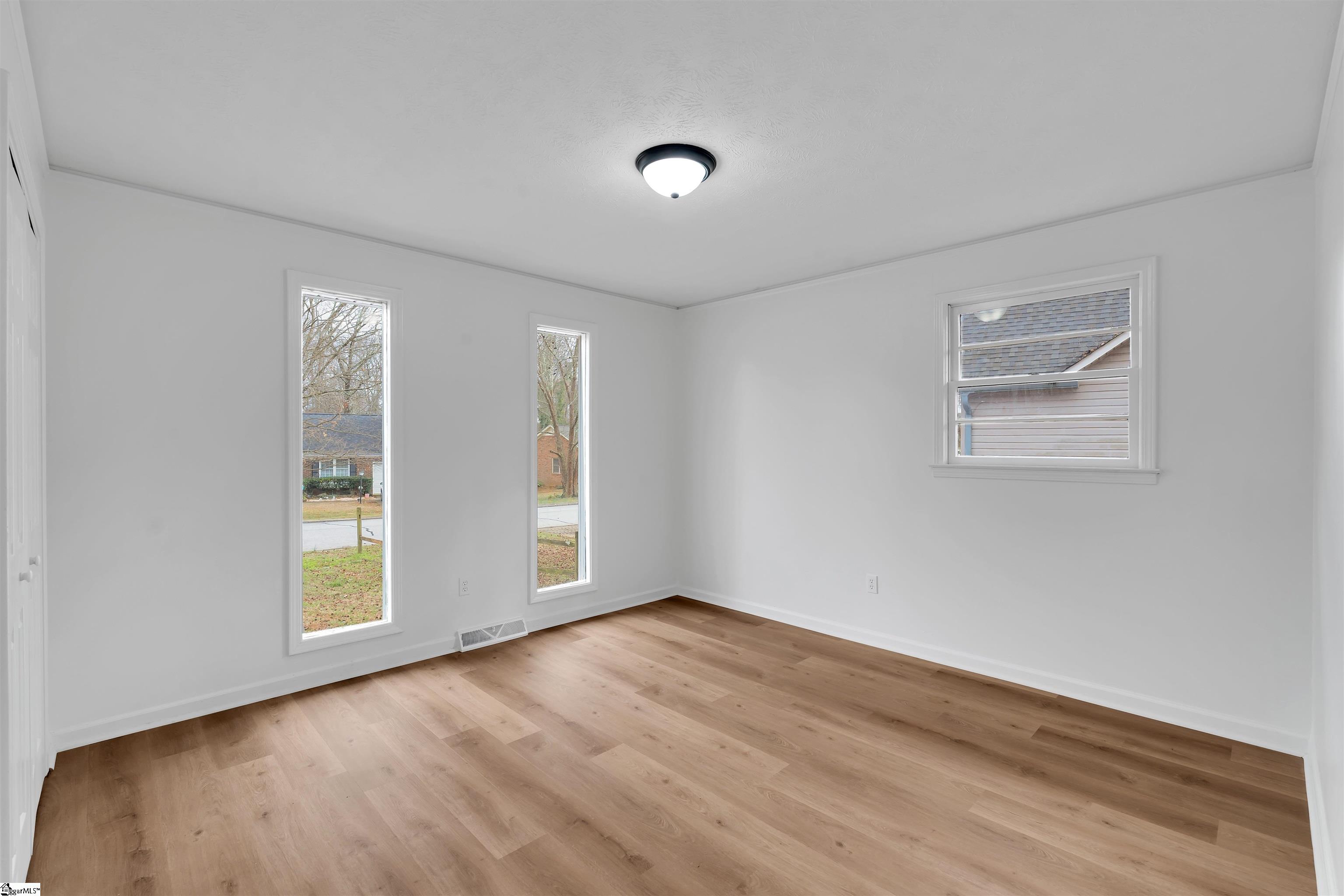 212 Barrett Drive Mauldin, SC 29662 - Photo 21 of 28