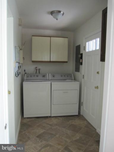 3240 Birchtree Lane Silver Spring, MD 20906 - Photo 16 of 19 a bathroom with a sink and a mirror