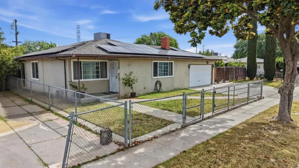 $360,000 | 4867 East Leisure Avenue, Fresno, CA 93727