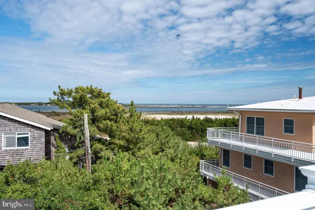 $1,799,000 | 5 West 4th Street, Barnegat Light, NJ 08006
