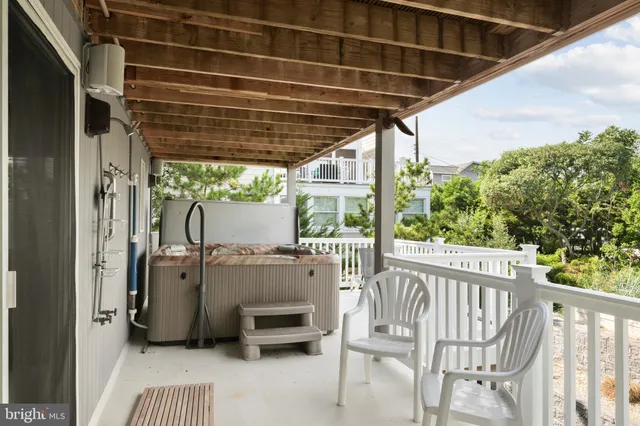 $1,799,000 | 5 West 4th Street, Barnegat Light, NJ 08006