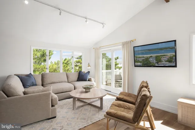 $1,799,000 | 5 West 4th Street, Barnegat Light, NJ 08006