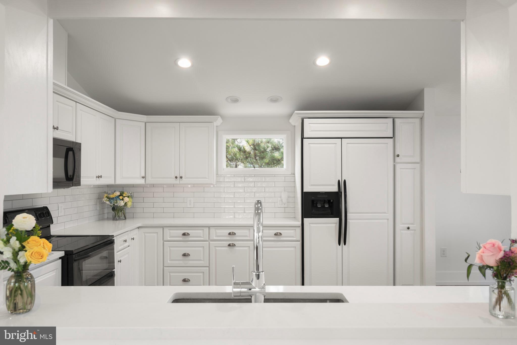 5 West 4th Street Barnegat Light, NJ 08006 - Photo 10 of 42