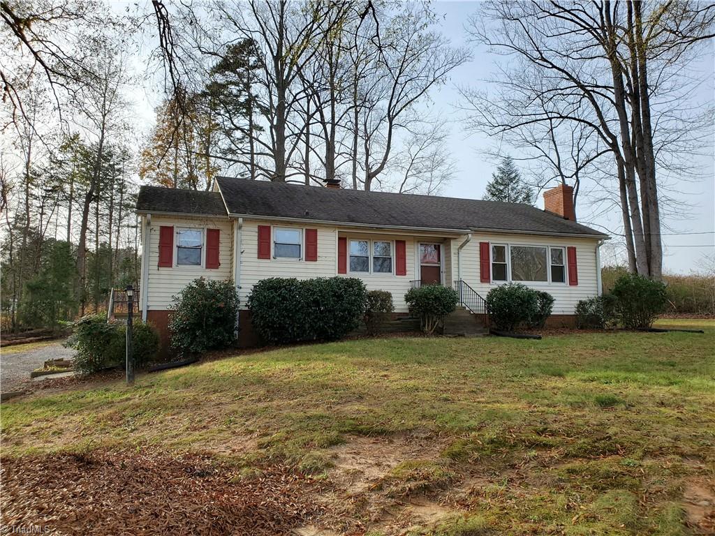2840 Cole Road Winston-Salem, NC 27107 - Photo 3 of 32 Gallery Image 3
