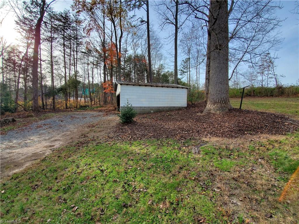 2840 Cole Road Winston-Salem, NC 27107 - Photo 7 of 32 Gallery Image 7