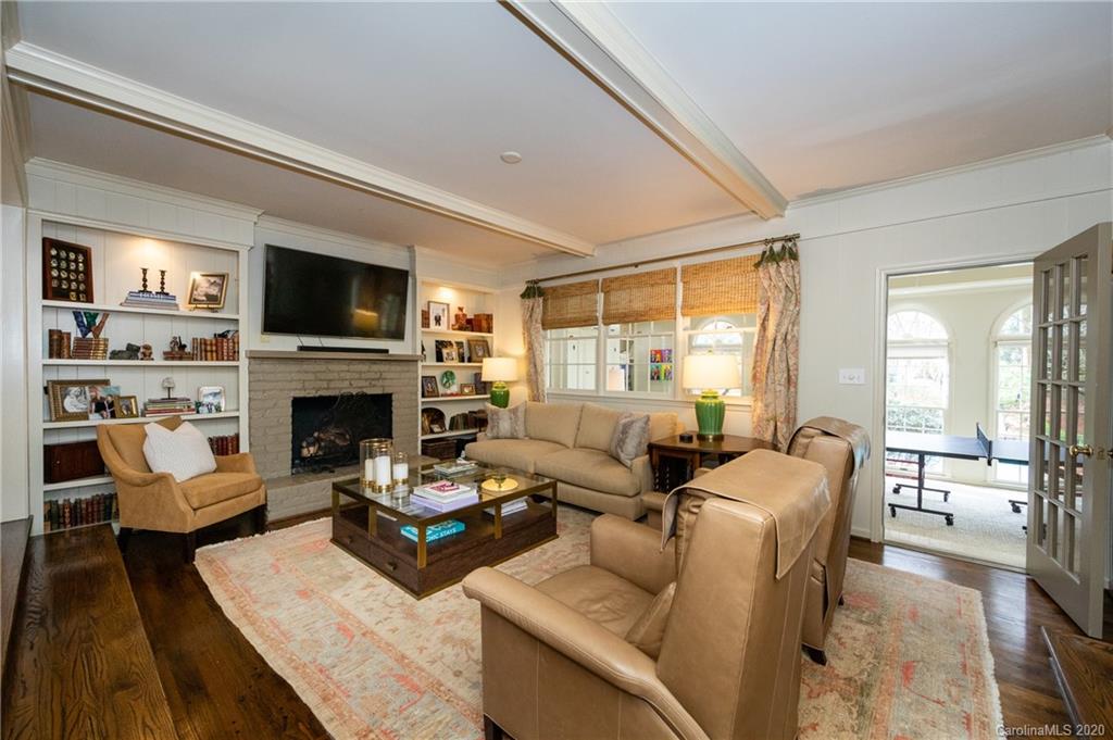 4124 Crossgate Road Charlotte, NC 28226 - Photo 12 of 36 Gallery Image 12