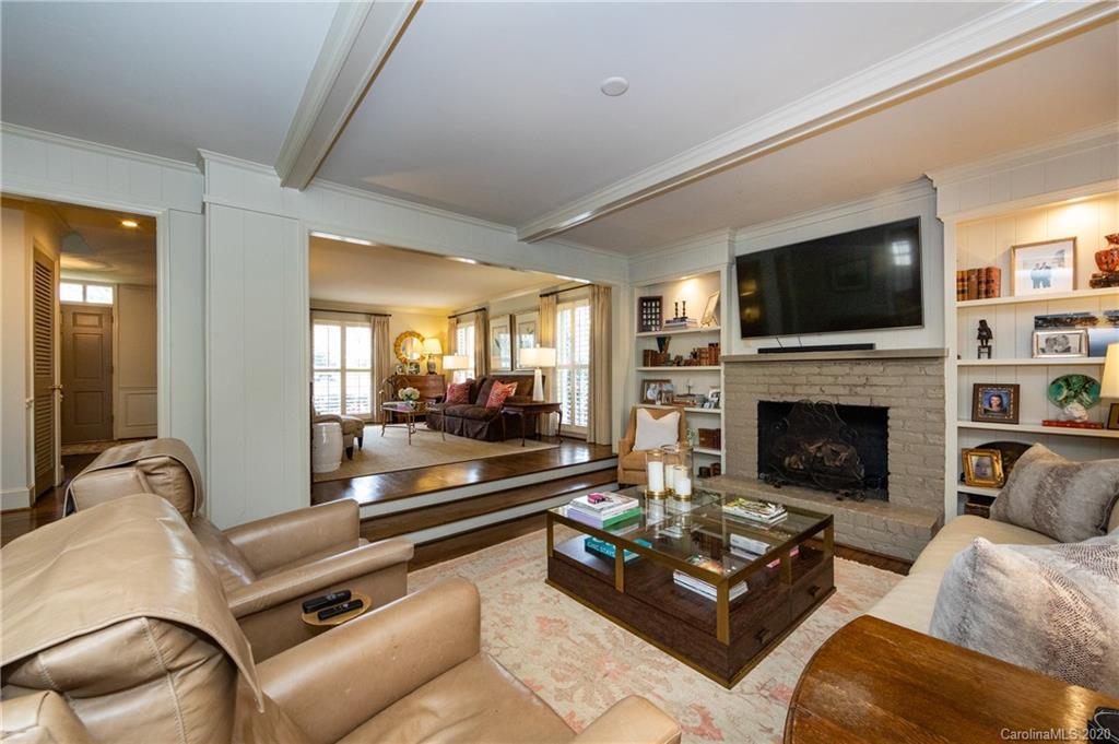 4124 Crossgate Road Charlotte, NC 28226 - Photo 14 of 36 Gallery Image 14