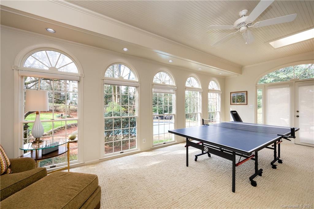 4124 Crossgate Road Charlotte, NC 28226 - Photo 16 of 36 Gallery Image 16