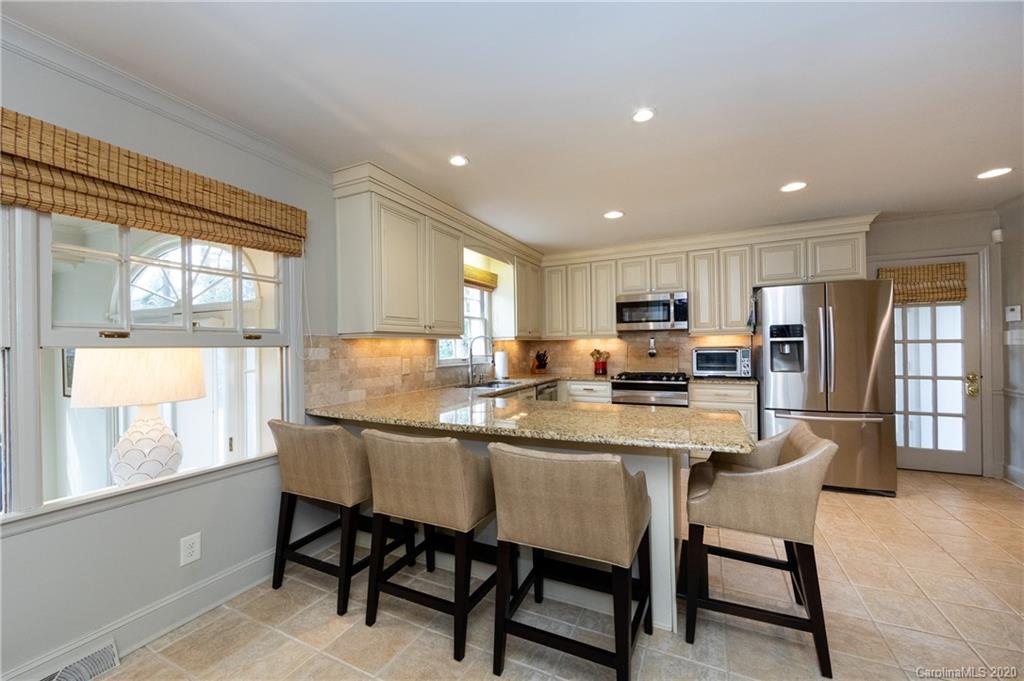 4124 Crossgate Road Charlotte, NC 28226 - Photo 21 of 36 Gallery Image 21