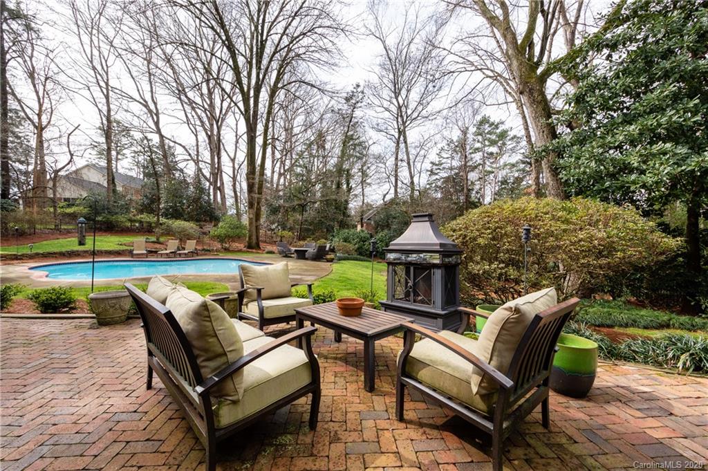 4124 Crossgate Road Charlotte, NC 28226 - Photo 29 of 36 Gallery Image 29