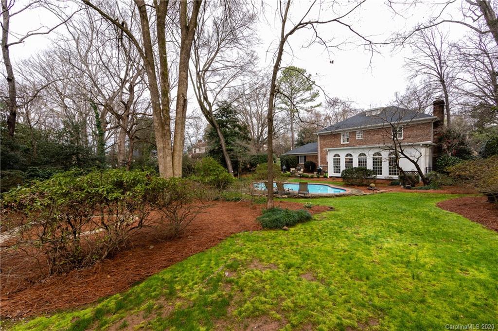 4124 Crossgate Road Charlotte, NC 28226 - Photo 35 of 36 Gallery Image 35