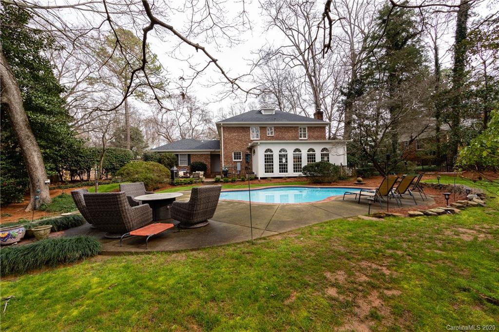 4124 Crossgate Road Charlotte, NC 28226 - Photo 36 of 36 Gallery Image 36