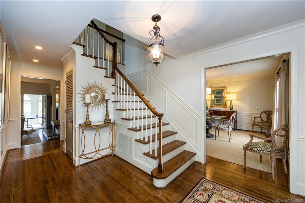 4124 Crossgate Road Charlotte, NC 28226 - Photo 8 of 36 Gallery Image 8