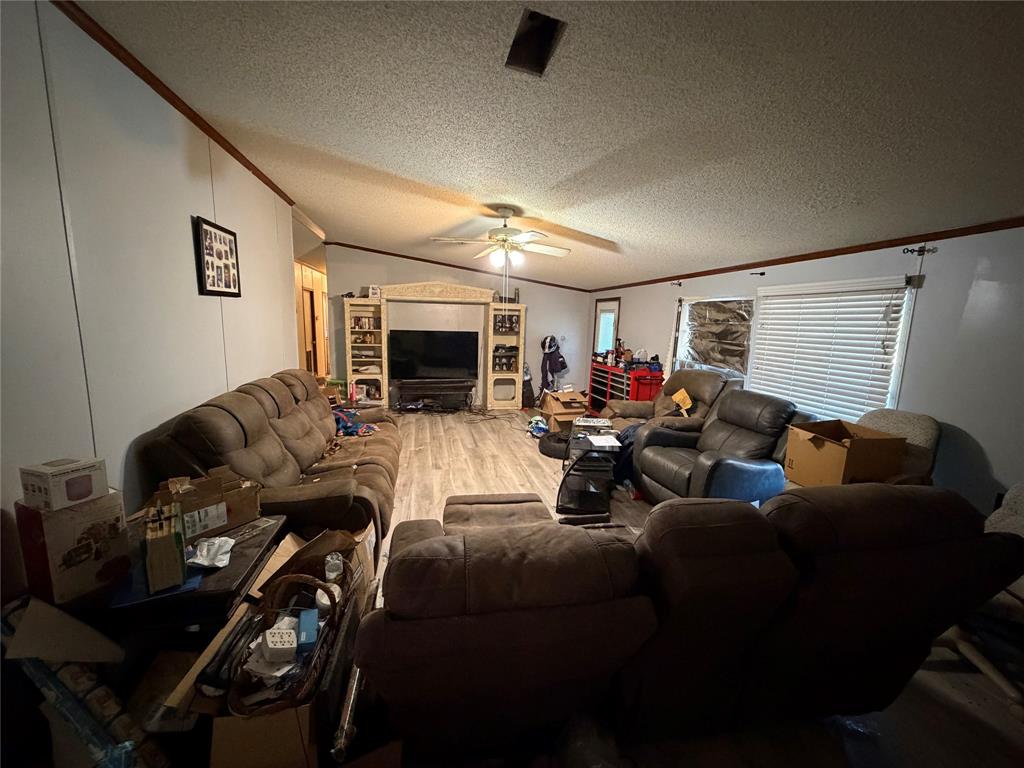 280 Coyote Trail Rhome, TX 76078 - Photo 9 of 11