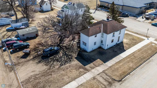 $146,000 | 405 2nd Street Northeast, Valley City, ND 58072