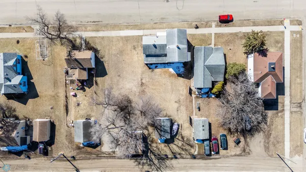$146,000 | 405 2nd Street Northeast, Valley City, ND 58072