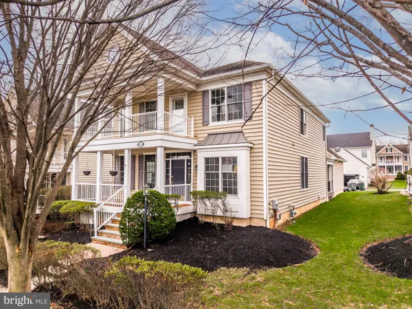 $775,000 | 406 Dornishwood Place, Chalfont, PA 18914