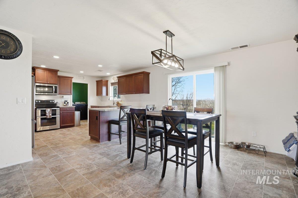 28811 Old Highway 30 Caldwell, ID 83607 - Photo 11 of 38