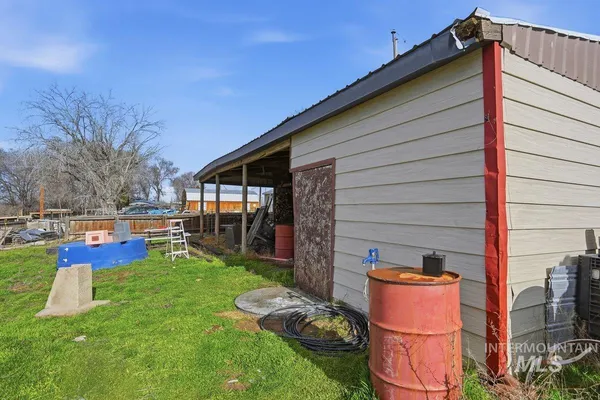 $575,000 | 28811 Old Highway 30, Caldwell, ID 83607