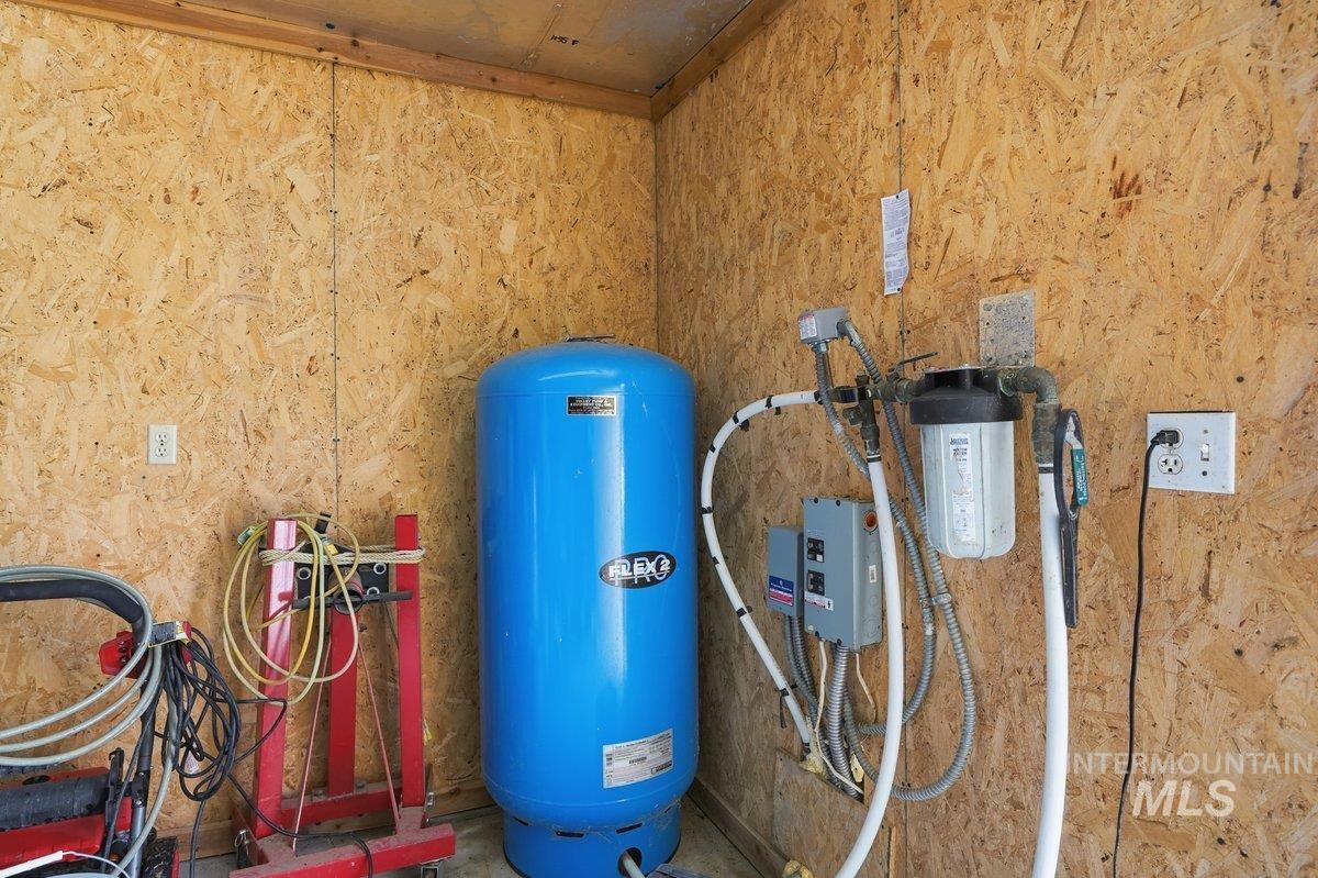 28811 Old Highway 30 Caldwell, ID 83607 - Photo 32 of 38