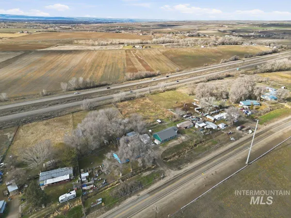 $575,000 | 28811 Old Highway 30, Caldwell, ID 83607