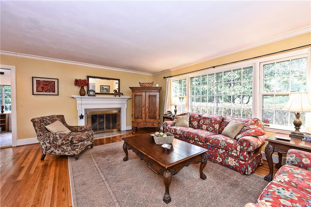 5410 Robinhood Road Charlotte, NC 28211 - Photo 3 of 24 Gallery Image 3