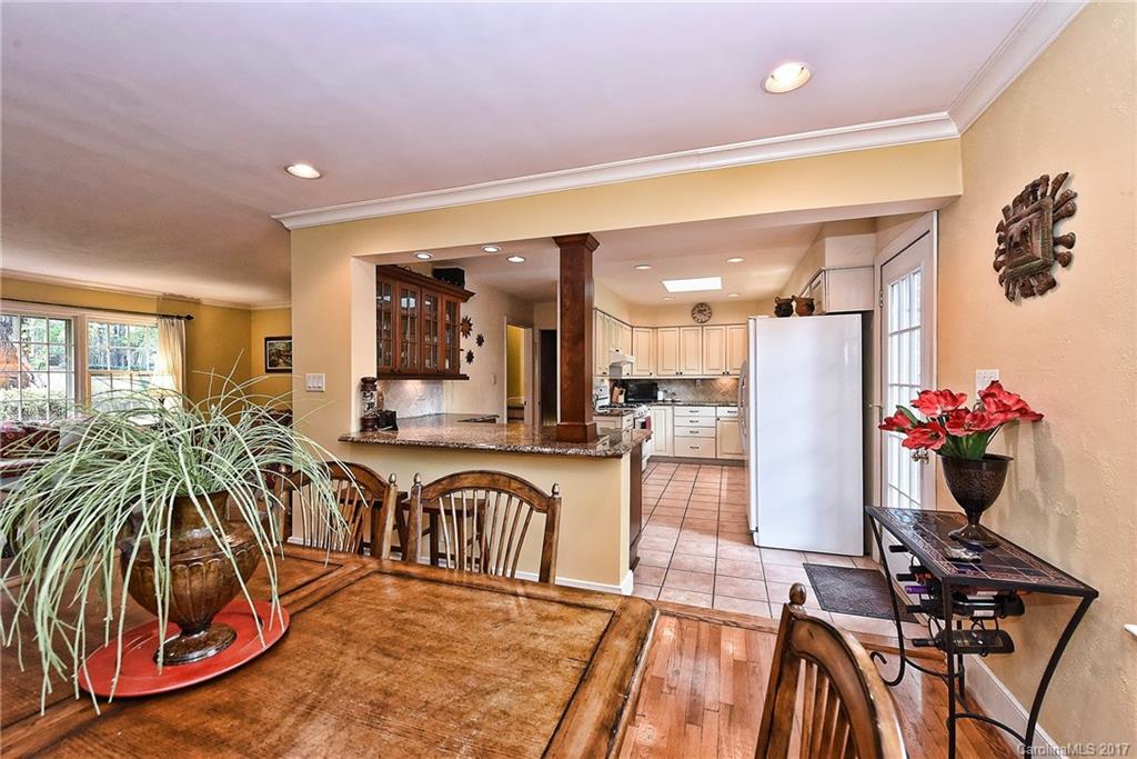 5410 Robinhood Road Charlotte, NC 28211 - Photo 9 of 24 Gallery Image 9