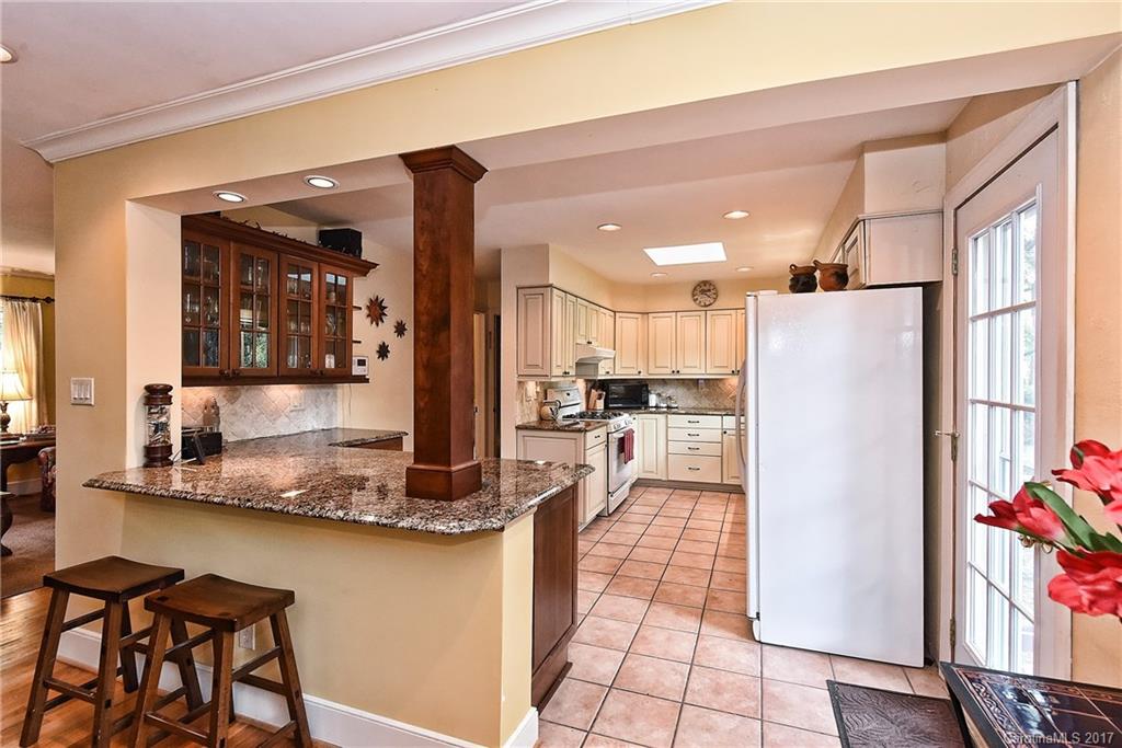 5410 Robinhood Road Charlotte, NC 28211 - Photo 10 of 24 Gallery Image 10