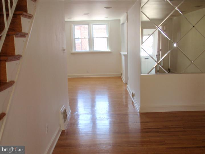 1820 Pennington Road Philadelphia, PA 19151 - Photo 2 of 12 Gallery Image 2