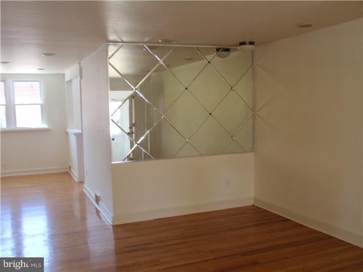 1820 Pennington Road Philadelphia, PA 19151 - Photo 3 of 12 Gallery Image 3