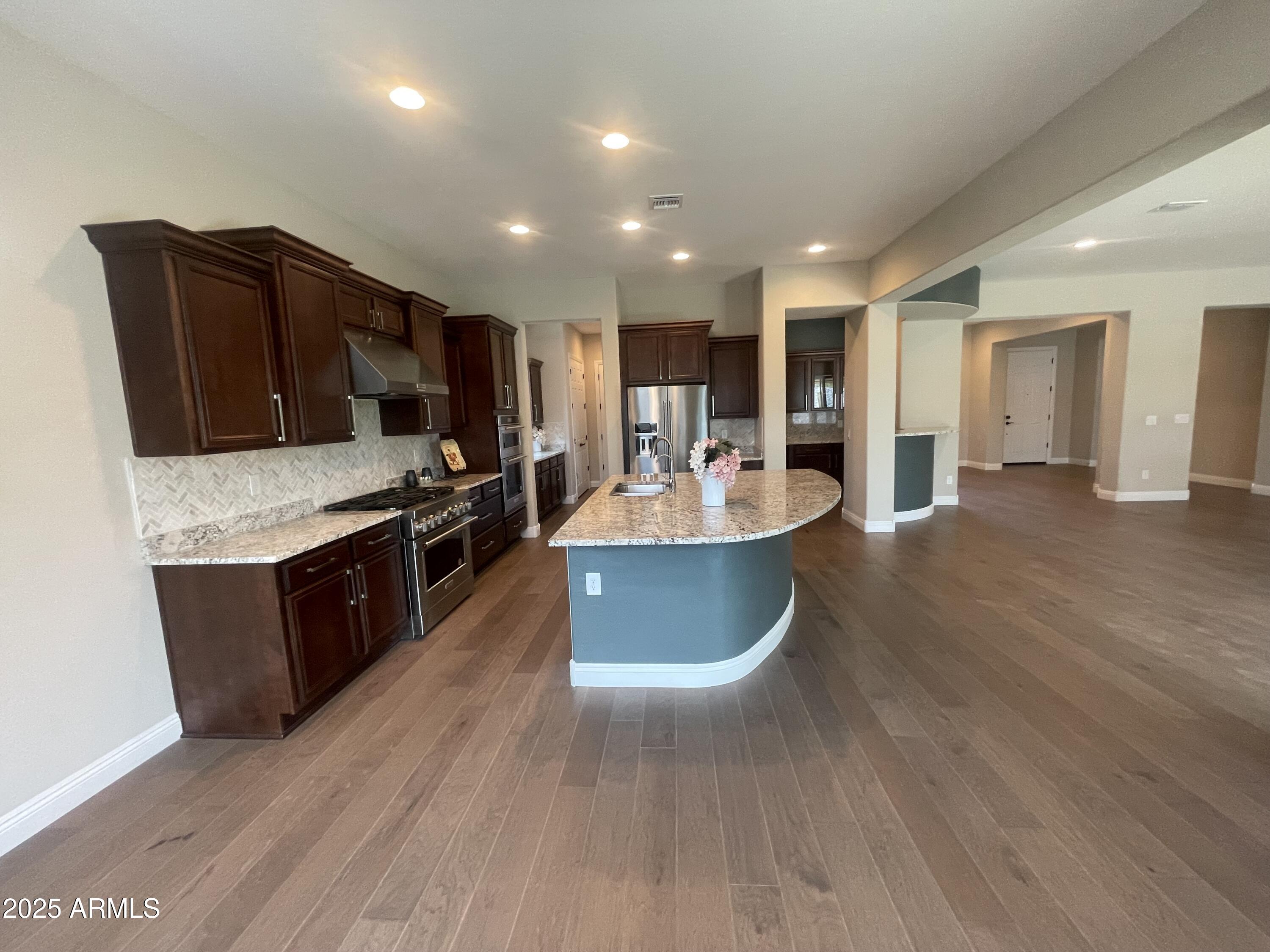 7369 West Cactus Wren Way Florence, AZ 85132 - Photo 8 of 39 IMG_0203