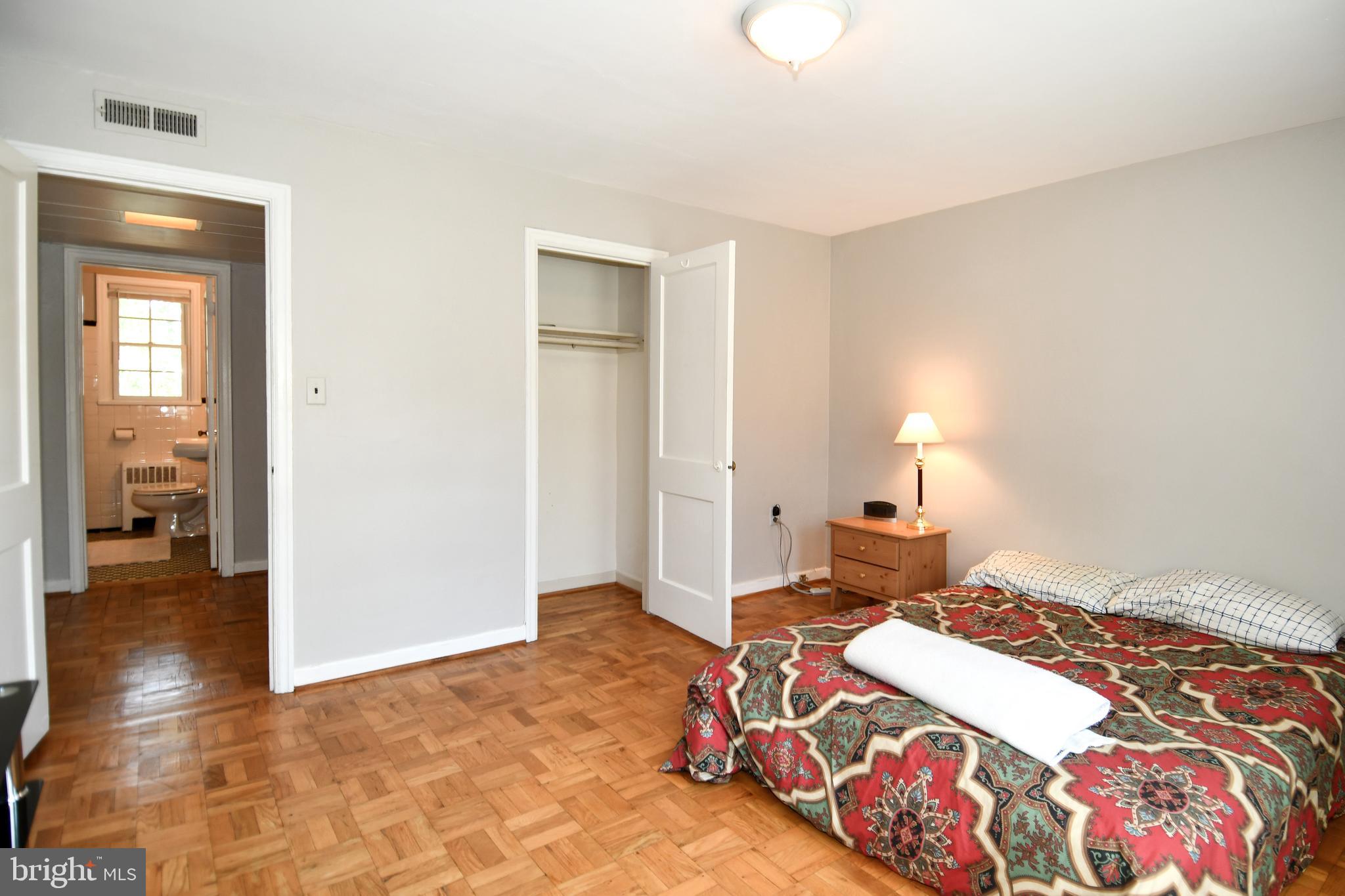 6608 Potomac Avenue, Unit B2 Alexandria, VA 22307 - Photo 14 of 34