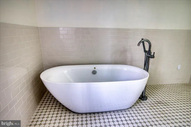 $4,500 | 1674 High Point Lane, Phoenixville, PA 19460