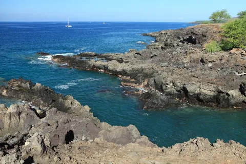 $28,000,000 | 1-8 Akoni Pule Highway, Kamuela, HI 96743