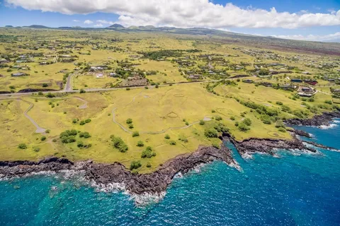 $28,000,000 | 1-8 Akoni Pule Highway, Kamuela, HI 96743
