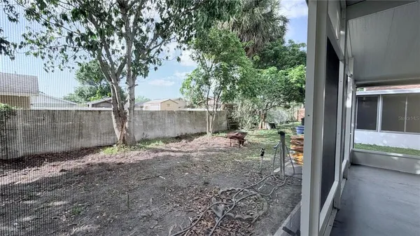$2,400 | 10216 Oasis Palm Drive, Tampa, FL 33615