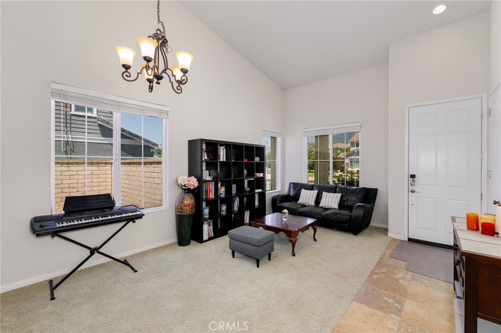 13859 Dove Canyon Way Rancho Cucamonga, CA 91739 - Photo 4 of 35