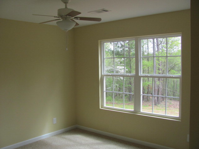2933 Rumble Road, Unit 2 Juliette, GA 31046 - Photo 14 of 20 an empty room with a window