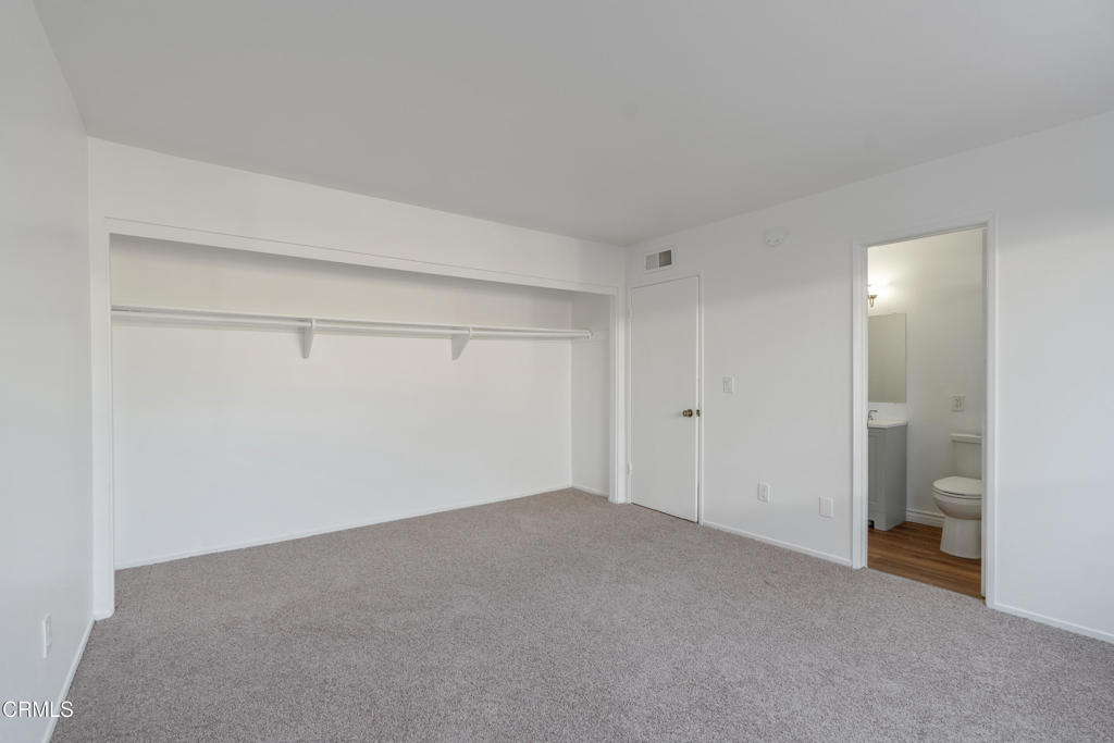 18719 Chase Street Northridge, CA 91324 - Photo 15 of 32 a view of an empty room